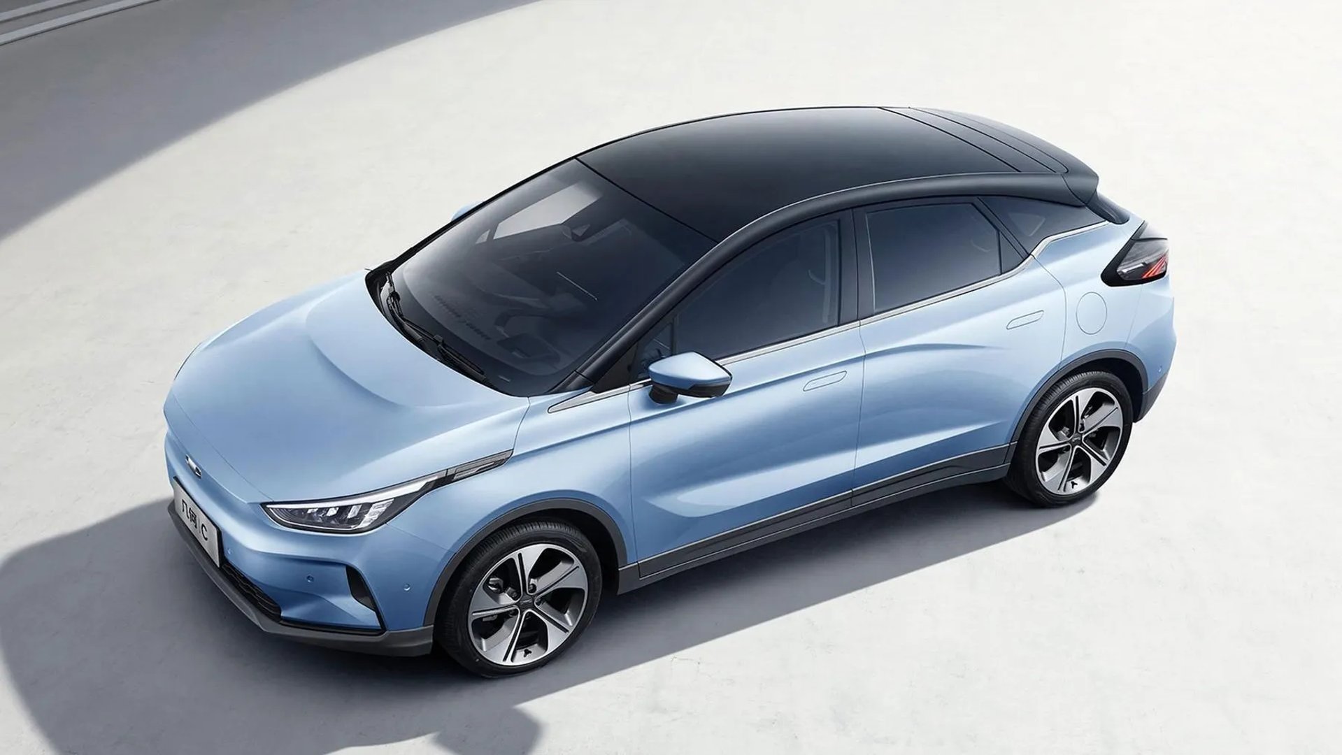 geometry_C_1_generation__Hatchback_5-door__1.jpg