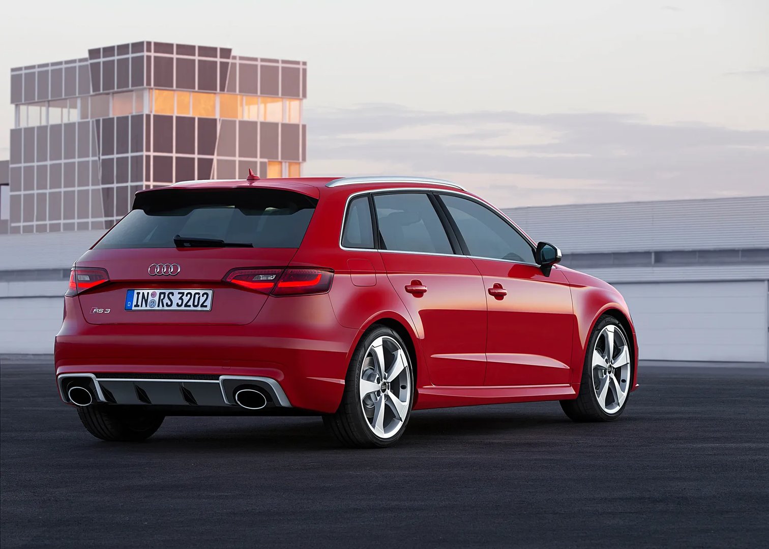 Audi_RS3_2_generation__Hatchback_5-door__12.jpg