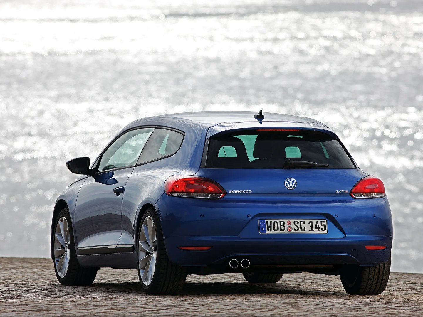 Volkswagen_Scirocco_3_generation__Hatchback_3-door__11.jpg