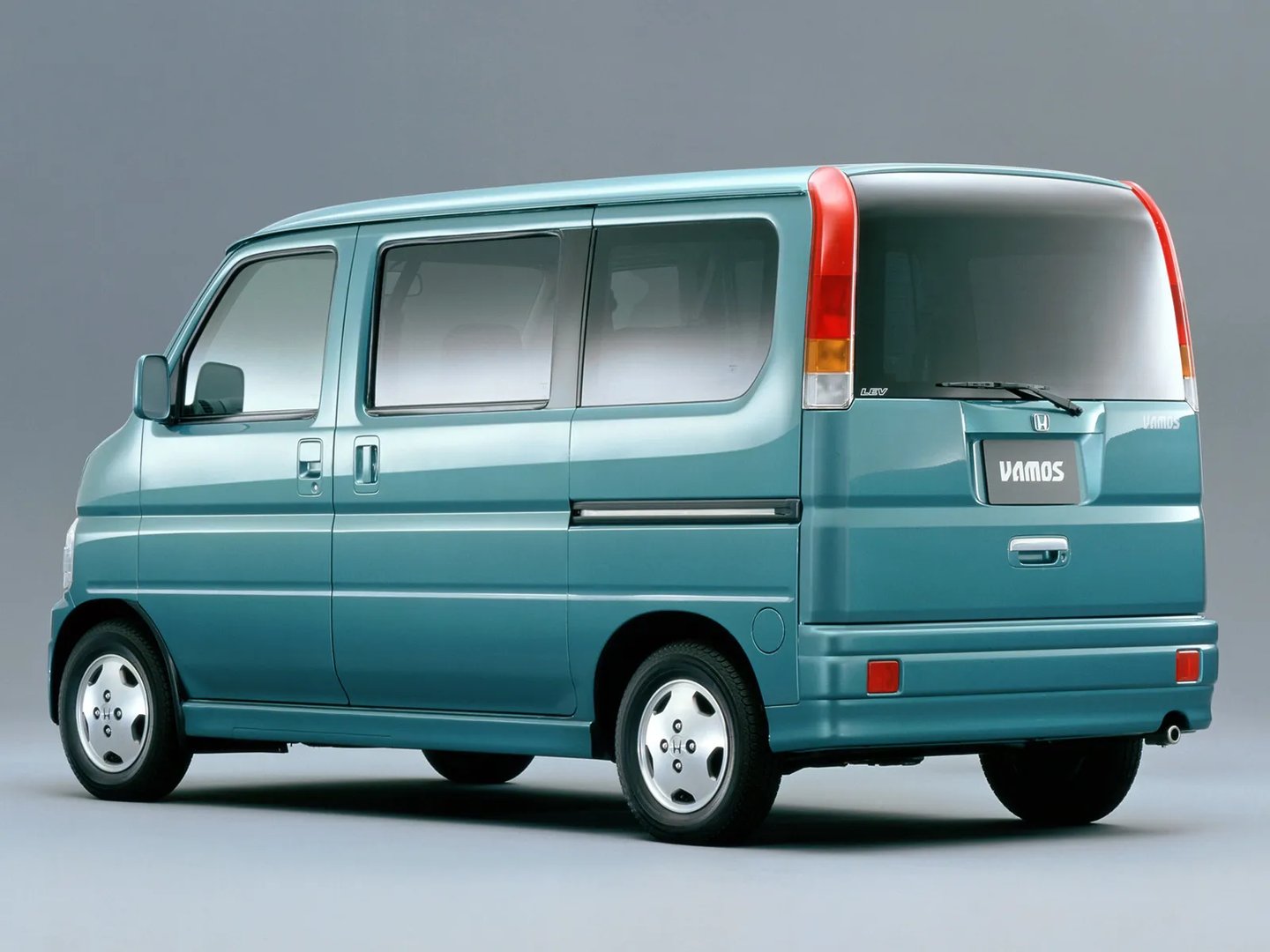 Honda_Vamos_1_generation__Microvan__1.jpg