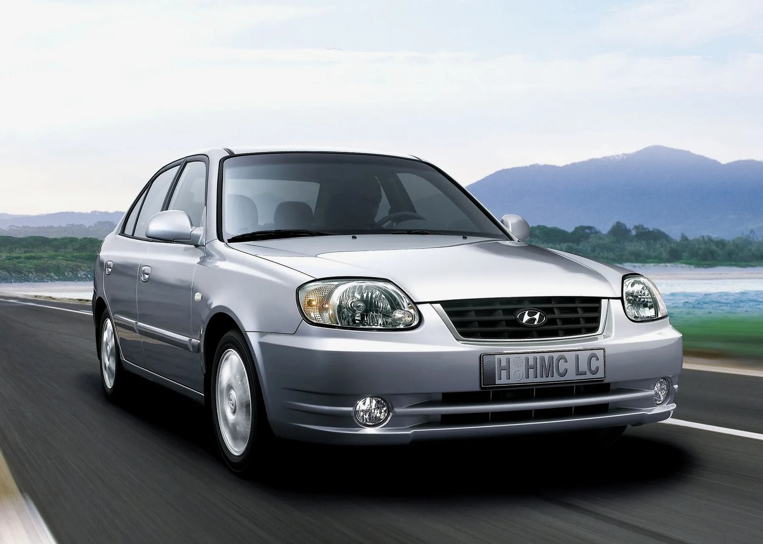 Hyundai_Accent_2_generation_restyling__Hatchback_5-door__1.jpg