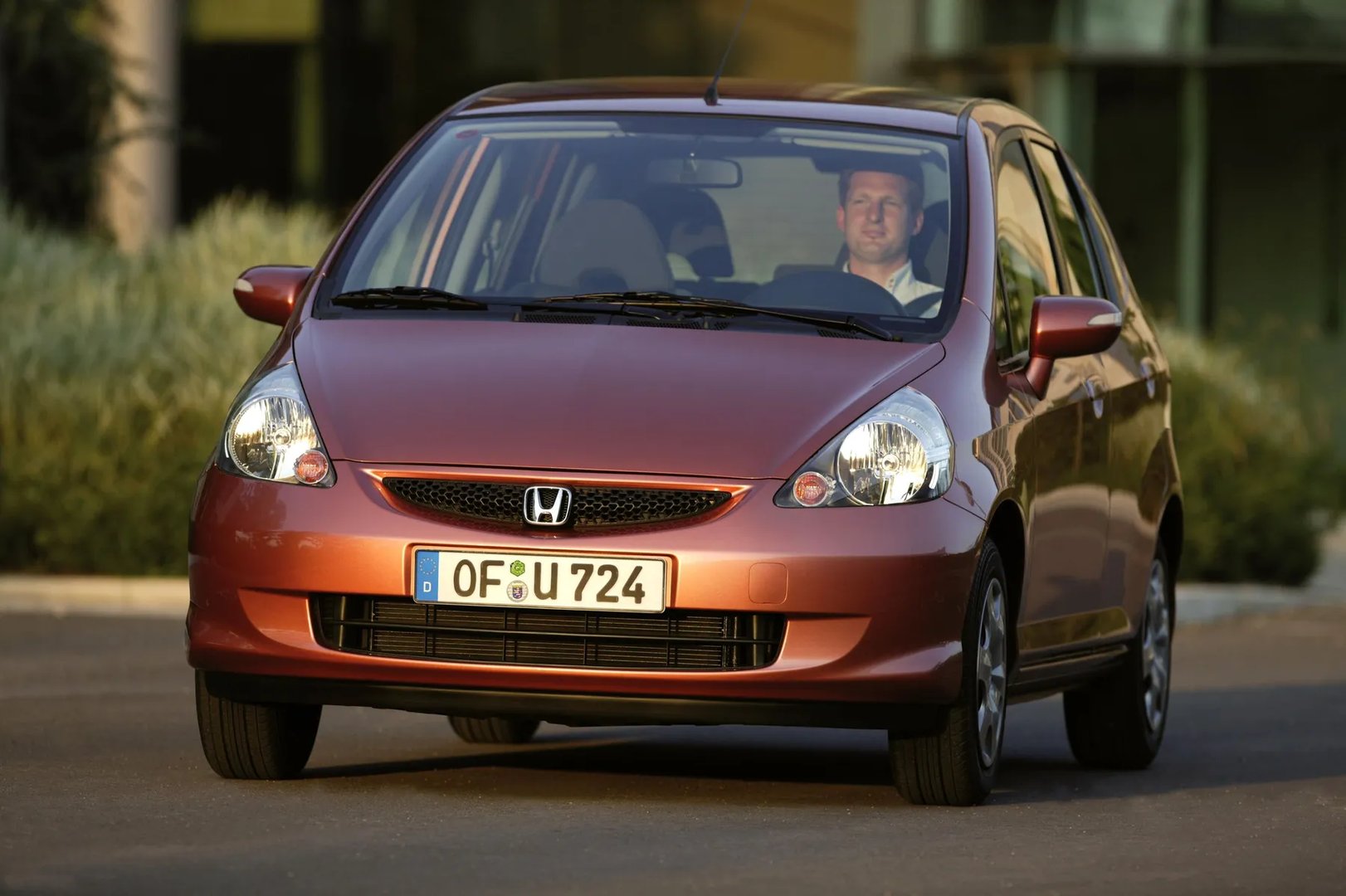 Honda_Jazz_1_generation_restyling__Mini_5-doors__11.jpg