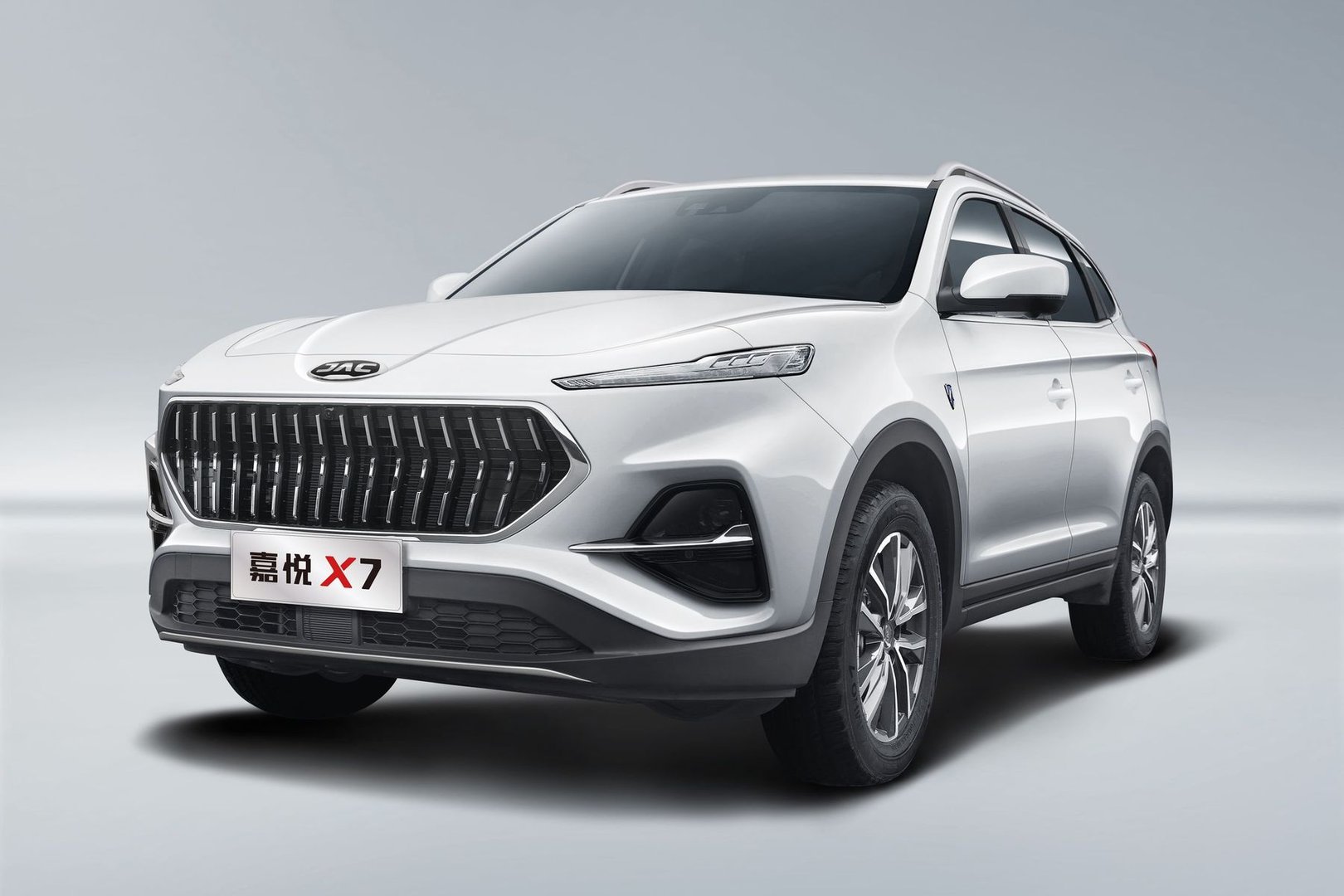 —  SUV 5-doors 