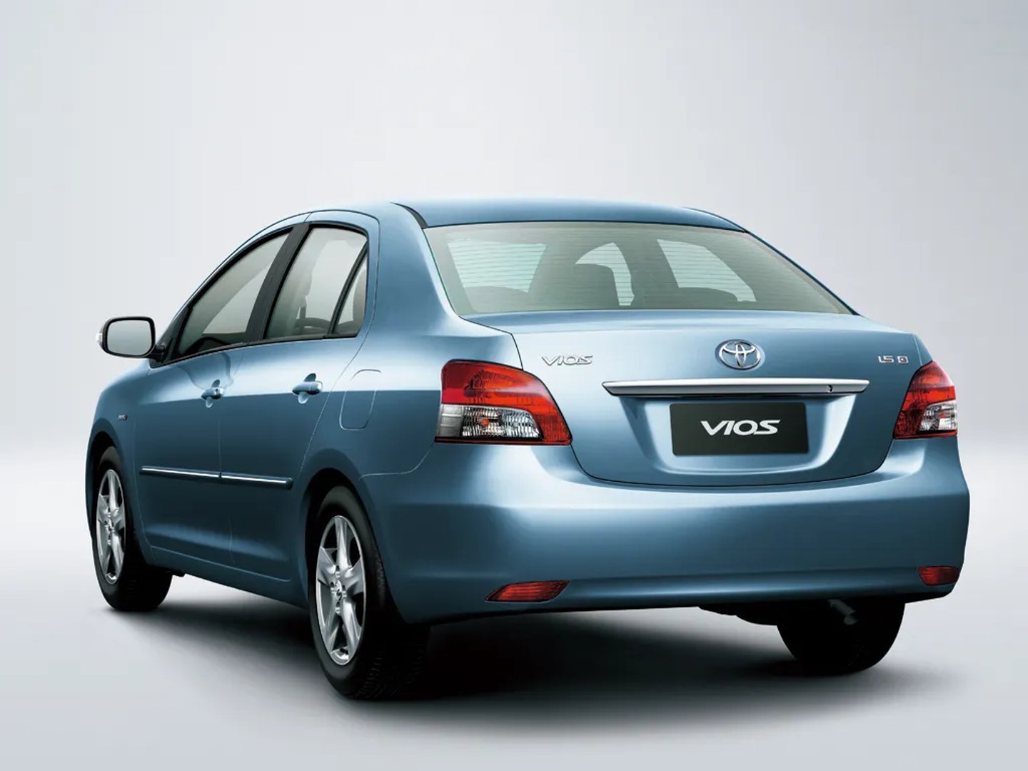 Toyota_Vios_2_generation__Sedan__2.jpg