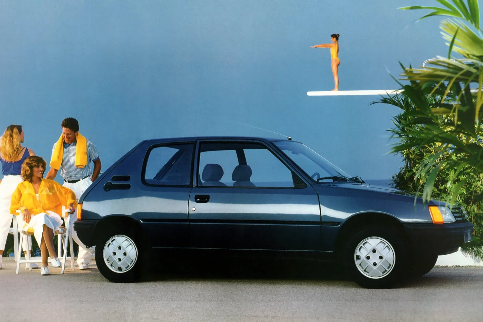 Peugeot_205_1_generation__Mini_3-doors__1.jpg