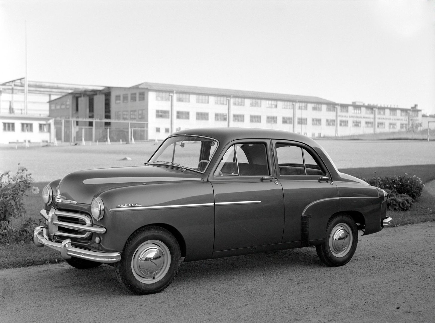 vauxhall_Velox_2_generation__Sedan__1.jpg
