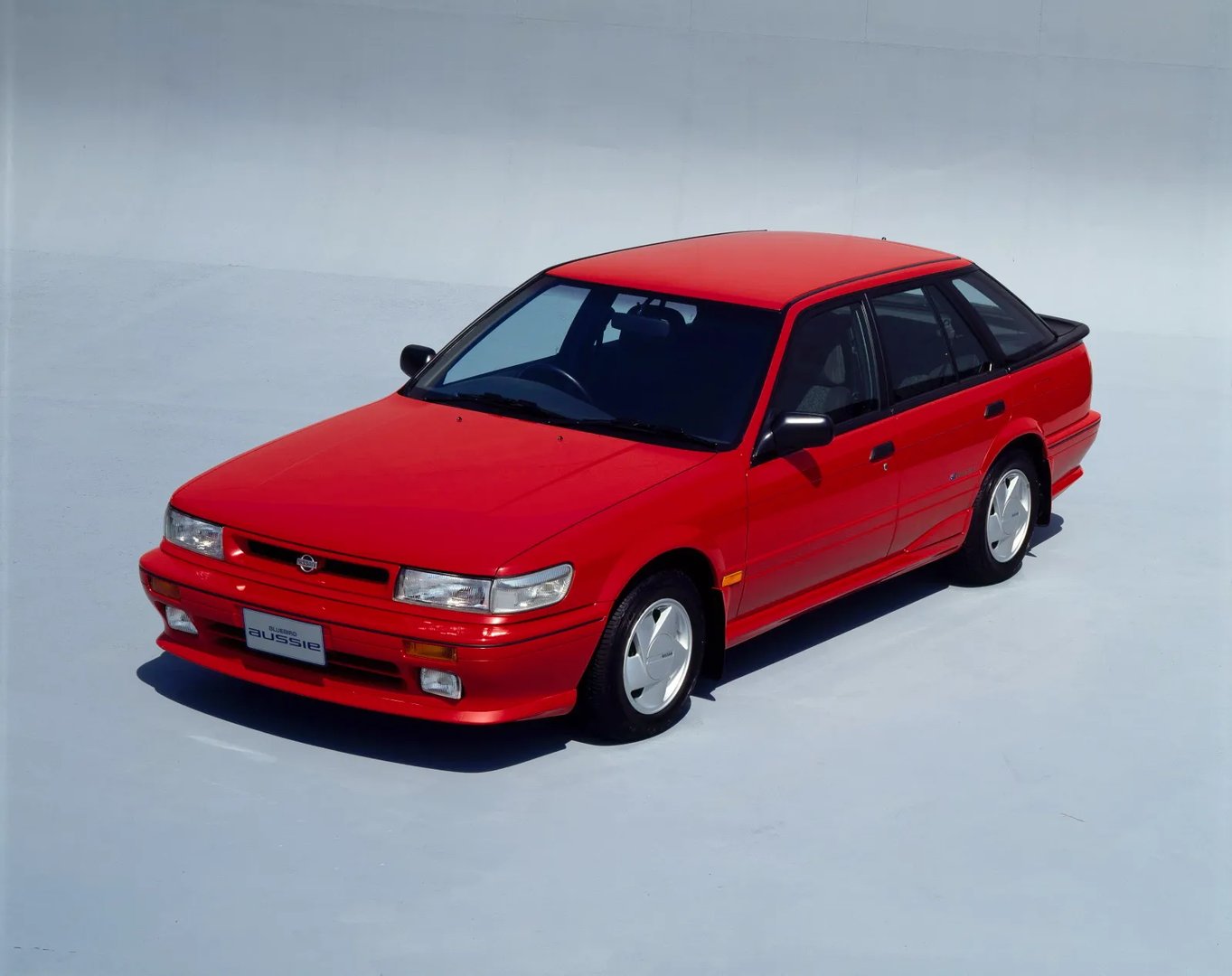 Nissan Bluebird 8 generation  Hatchback 5-door
