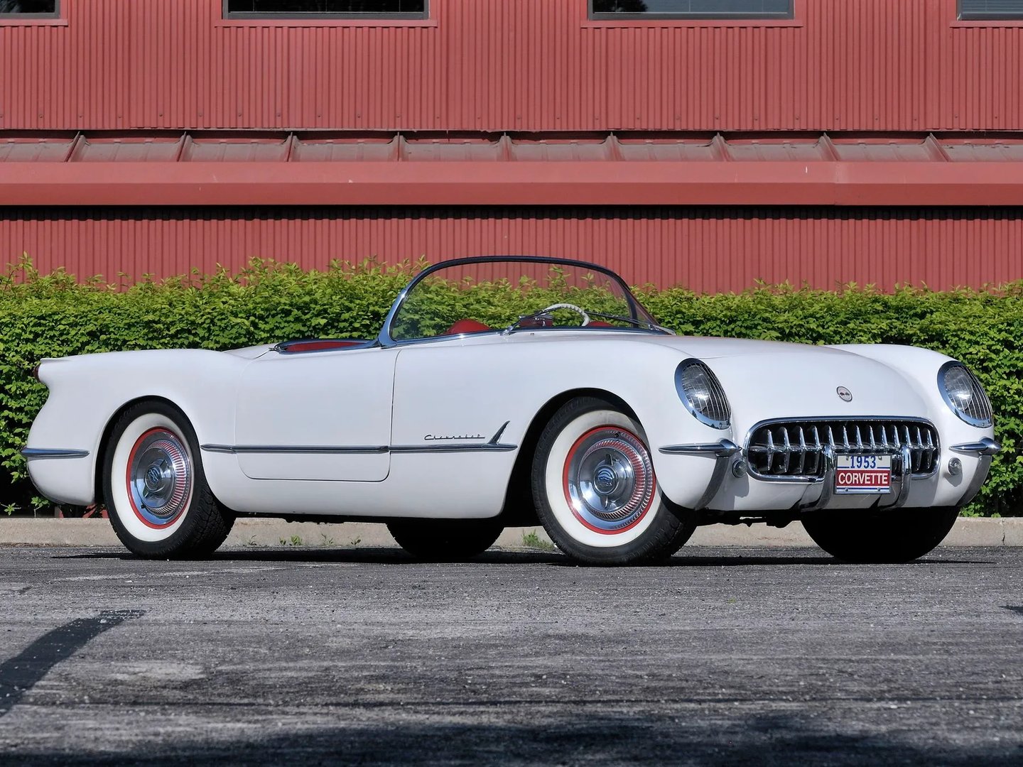 Chevrolet_Corvette_1_generation__Roadster__1.jpg