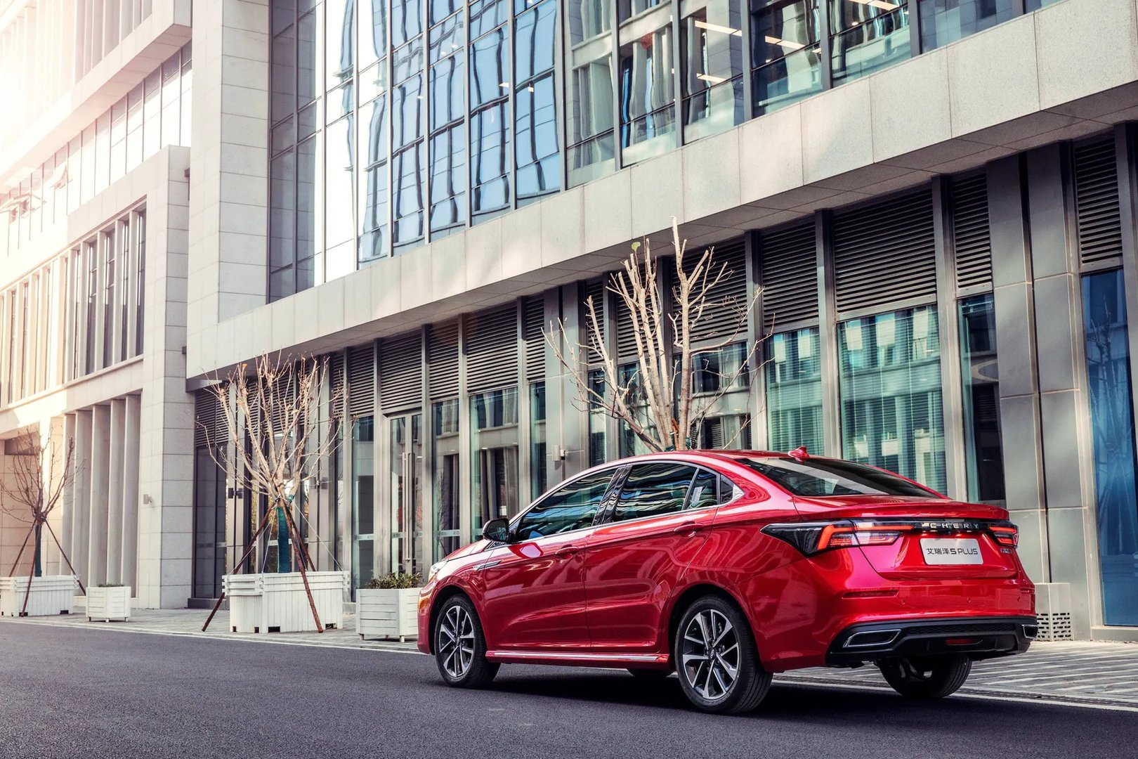 Chery_Arrizo_5_Plus_1_generation__Sedan__1.jpg