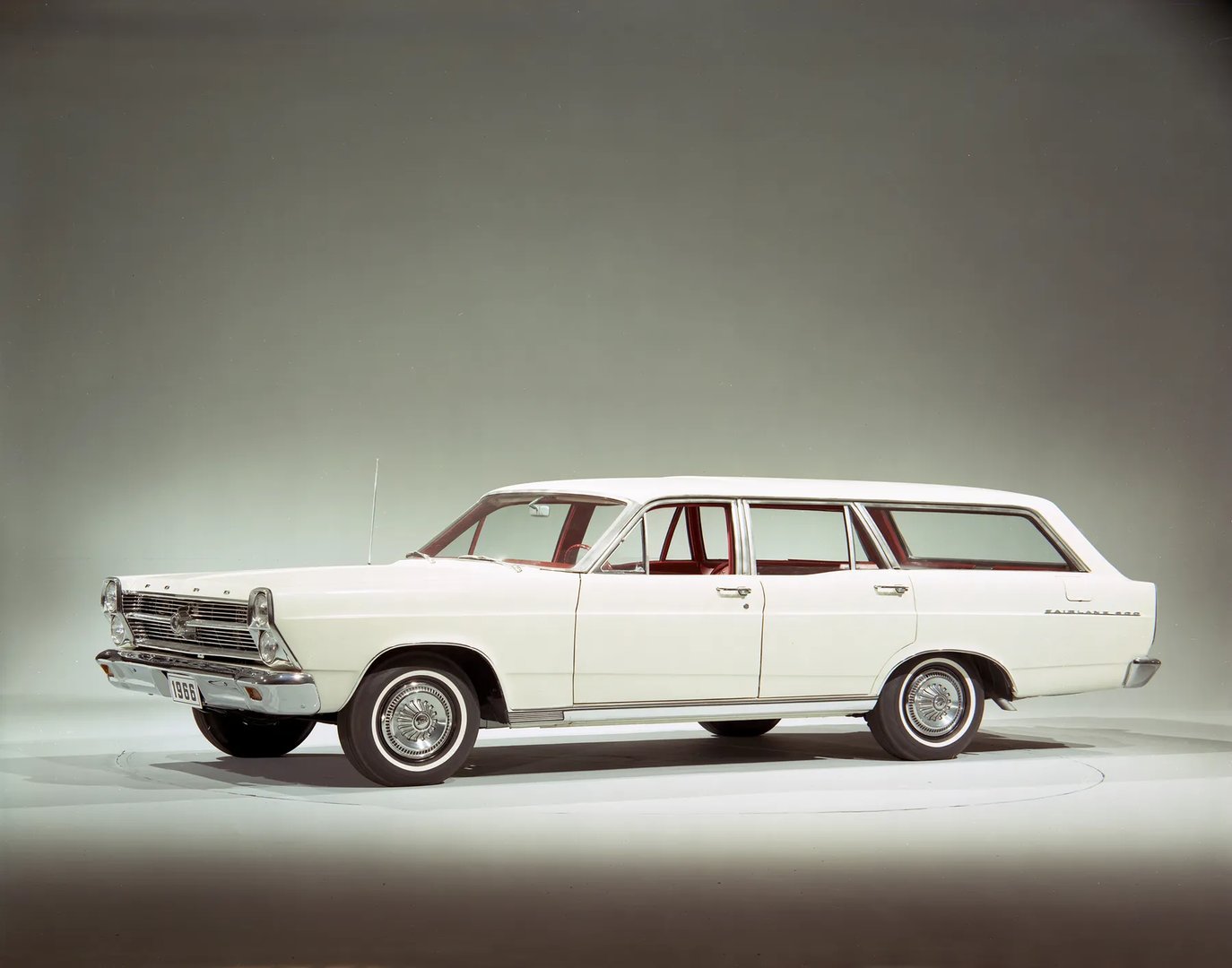 Ford Fairlane 5 generation  Estate 5-door