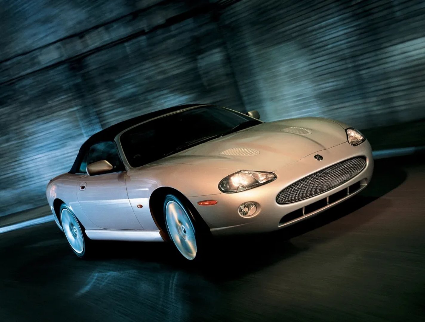 Jaguar XKR 1 generation, restyling  Cabrio