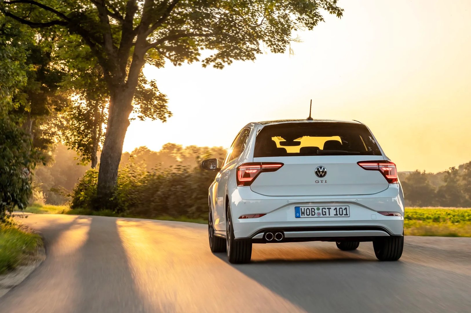 Volkswagen_Polo_GTI_6_generation_restyling__Mini_5-doors__8.jpg
