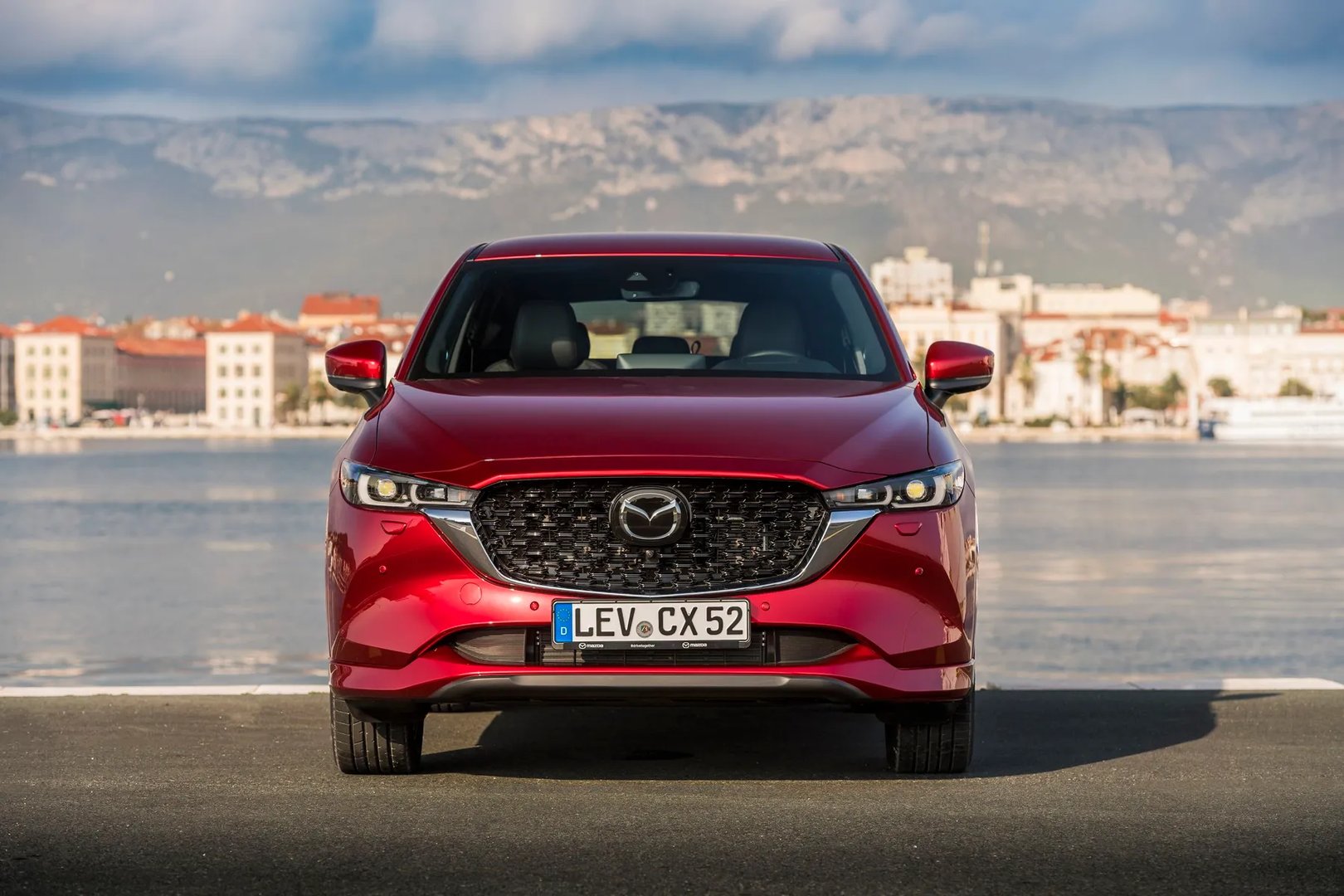 Mazda_CX-5_2_generation_restyling_1__SUV_5-doors__3.jpg