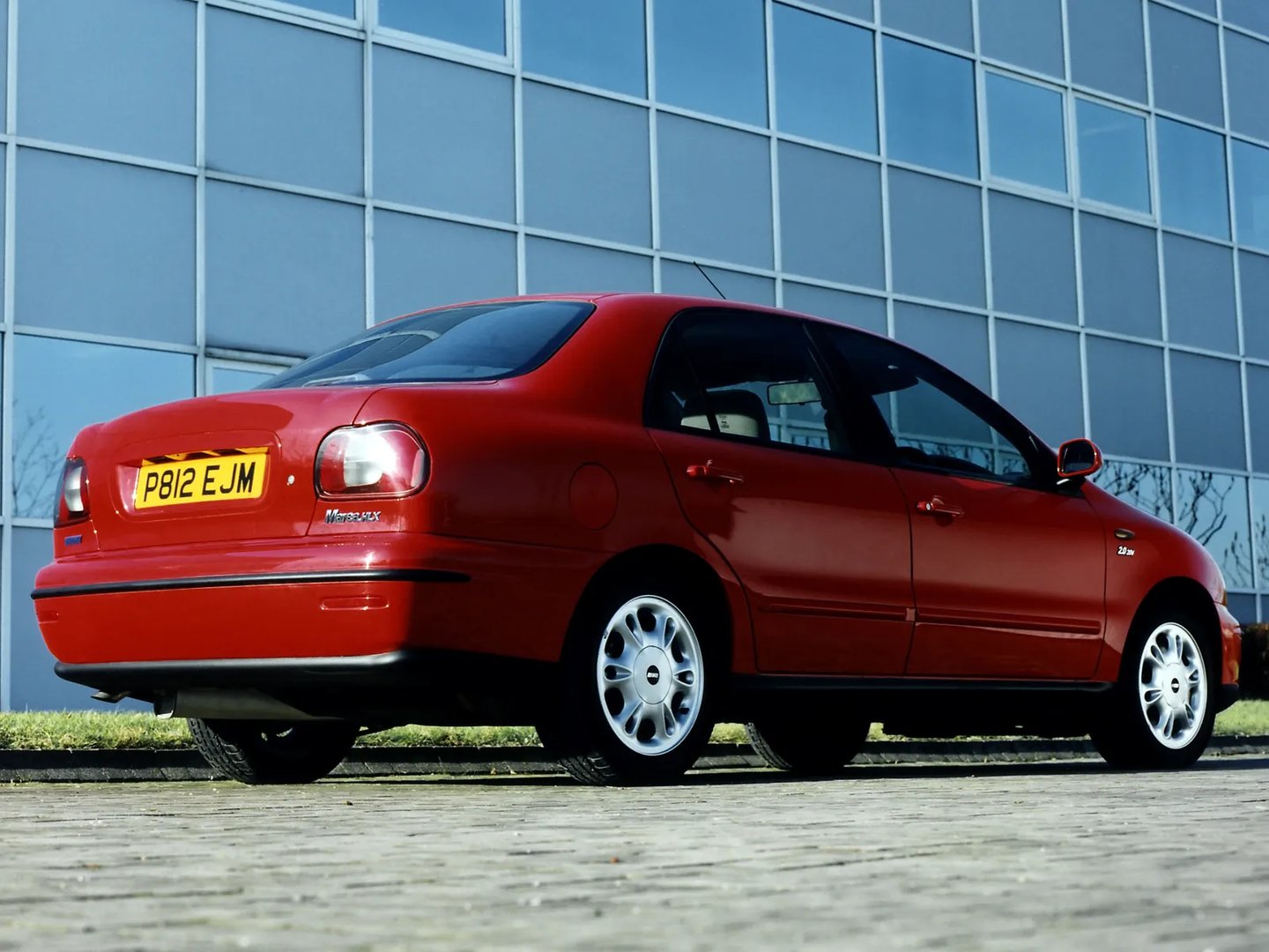 Fiat_Marea_1_generation__Sedan__5.jpg