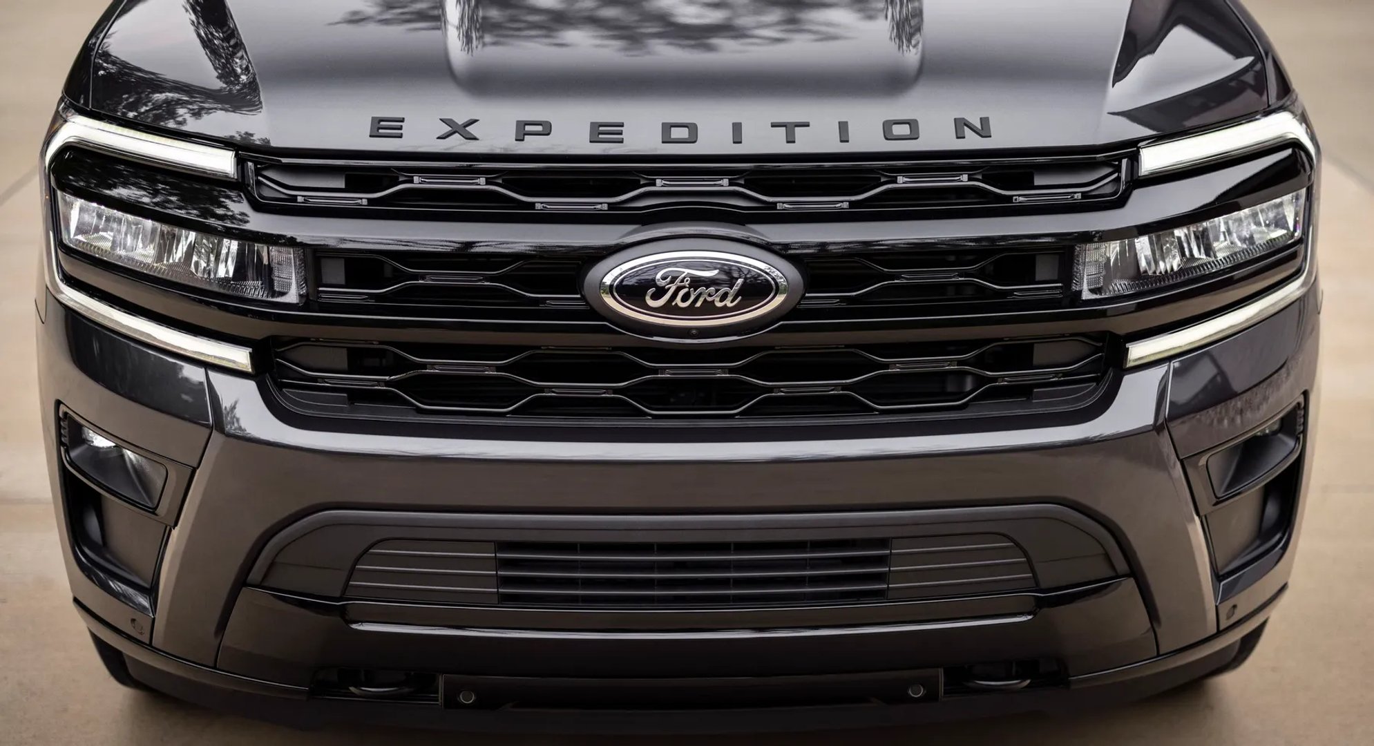 Ford_Expedition_4_generation_restyling_1__SUV_5-doors__9.jpg