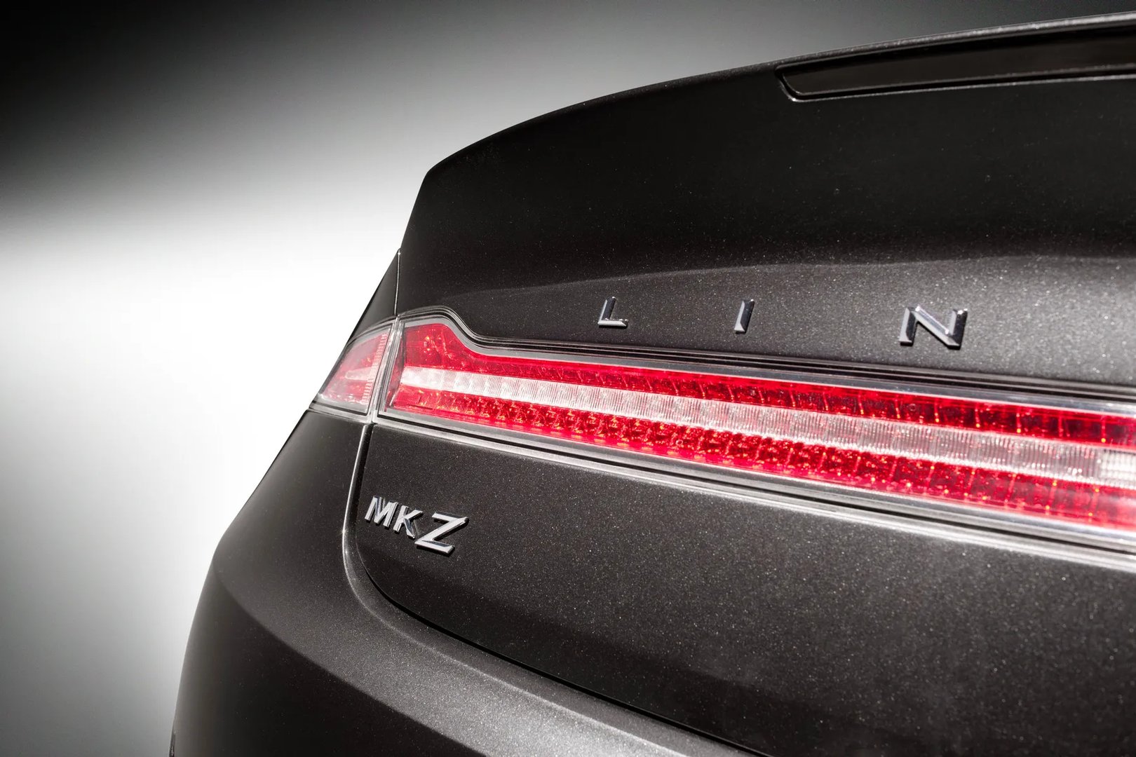 Lincoln_MKZ_2_generation__Sedan__7.jpg