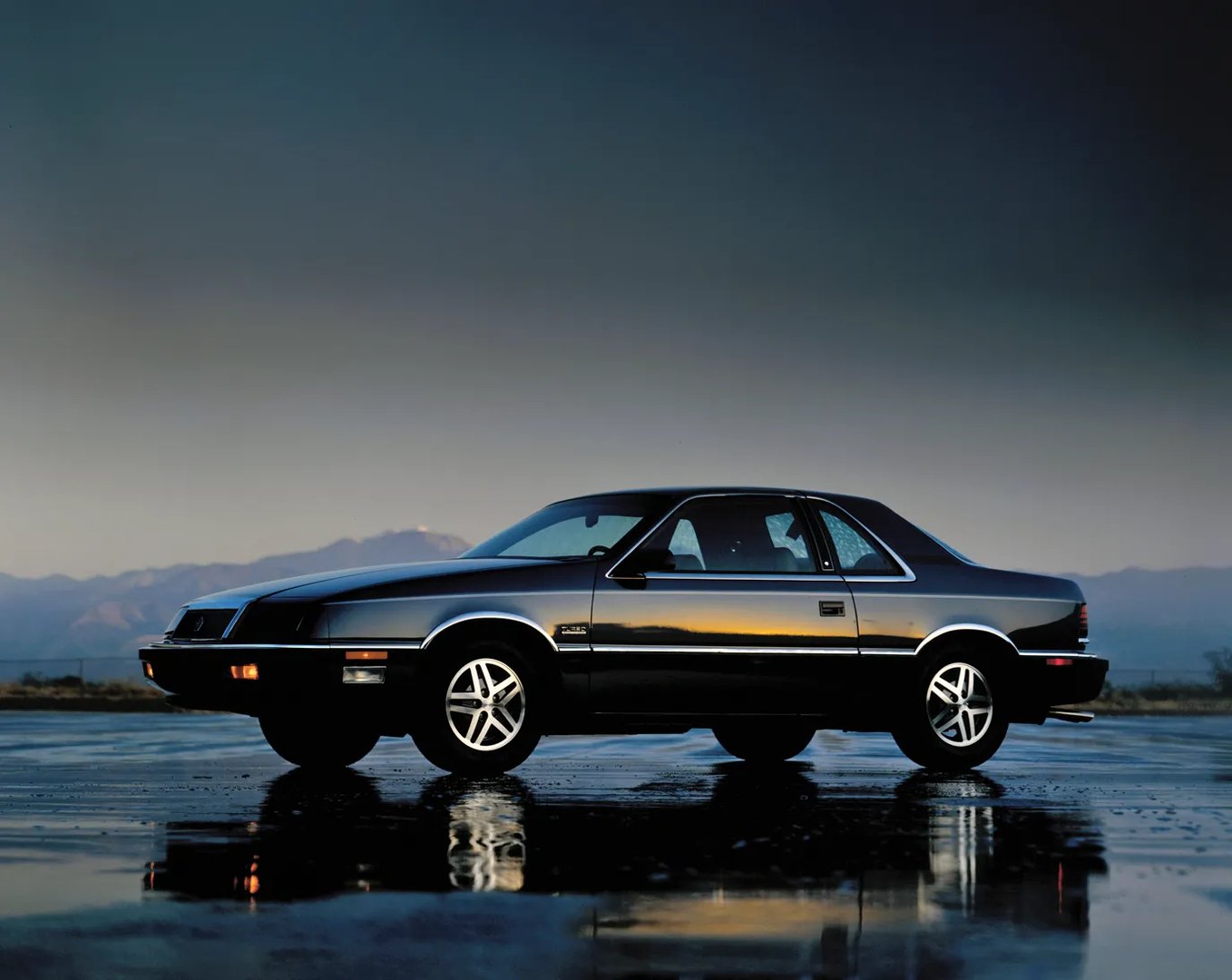 Chrysler_LeBaron_3_generation__Coupe__4.jpg