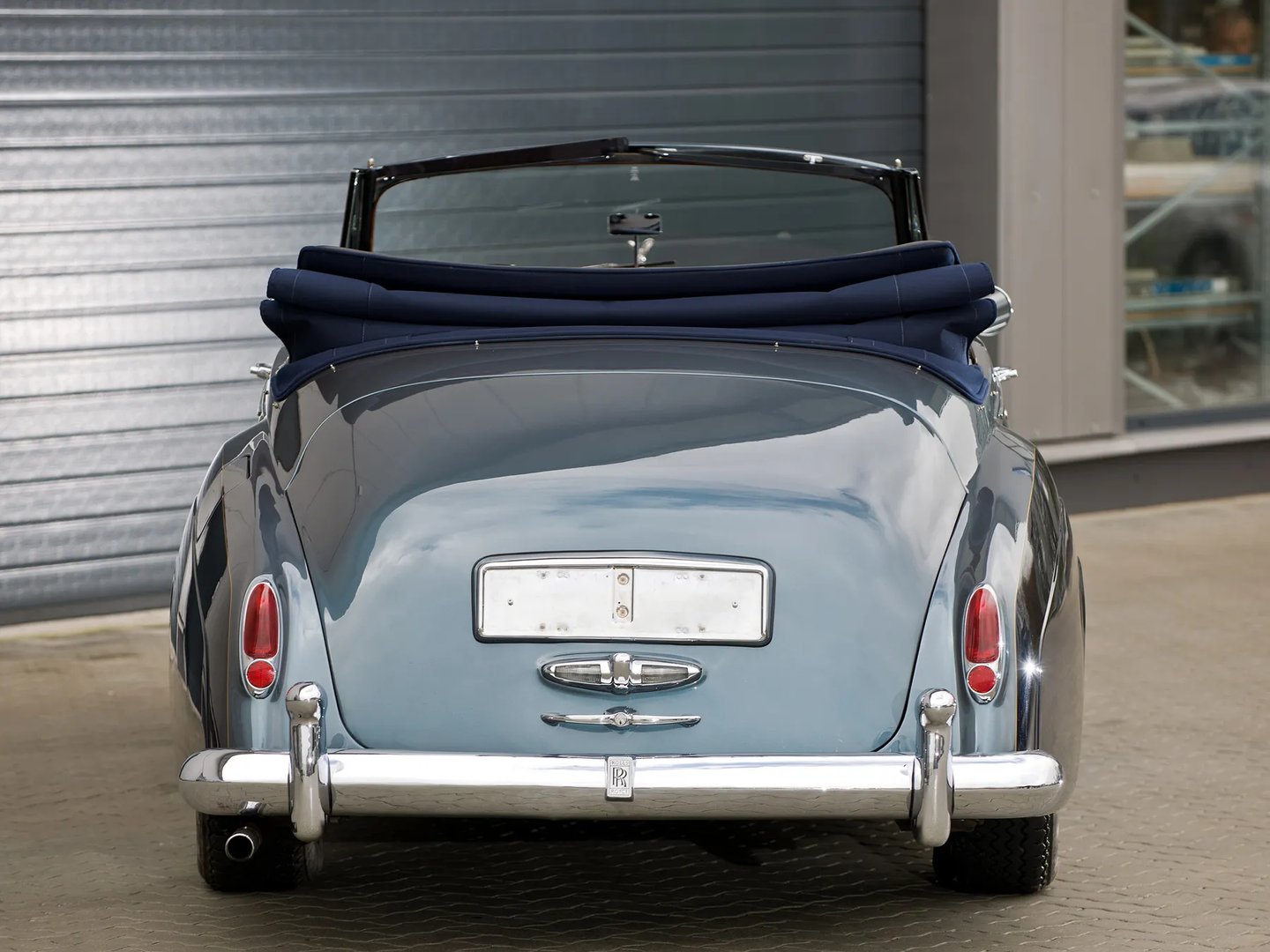 Rolls-Royce_Silver_Cloud_2_generation__Cabrio__6.jpg