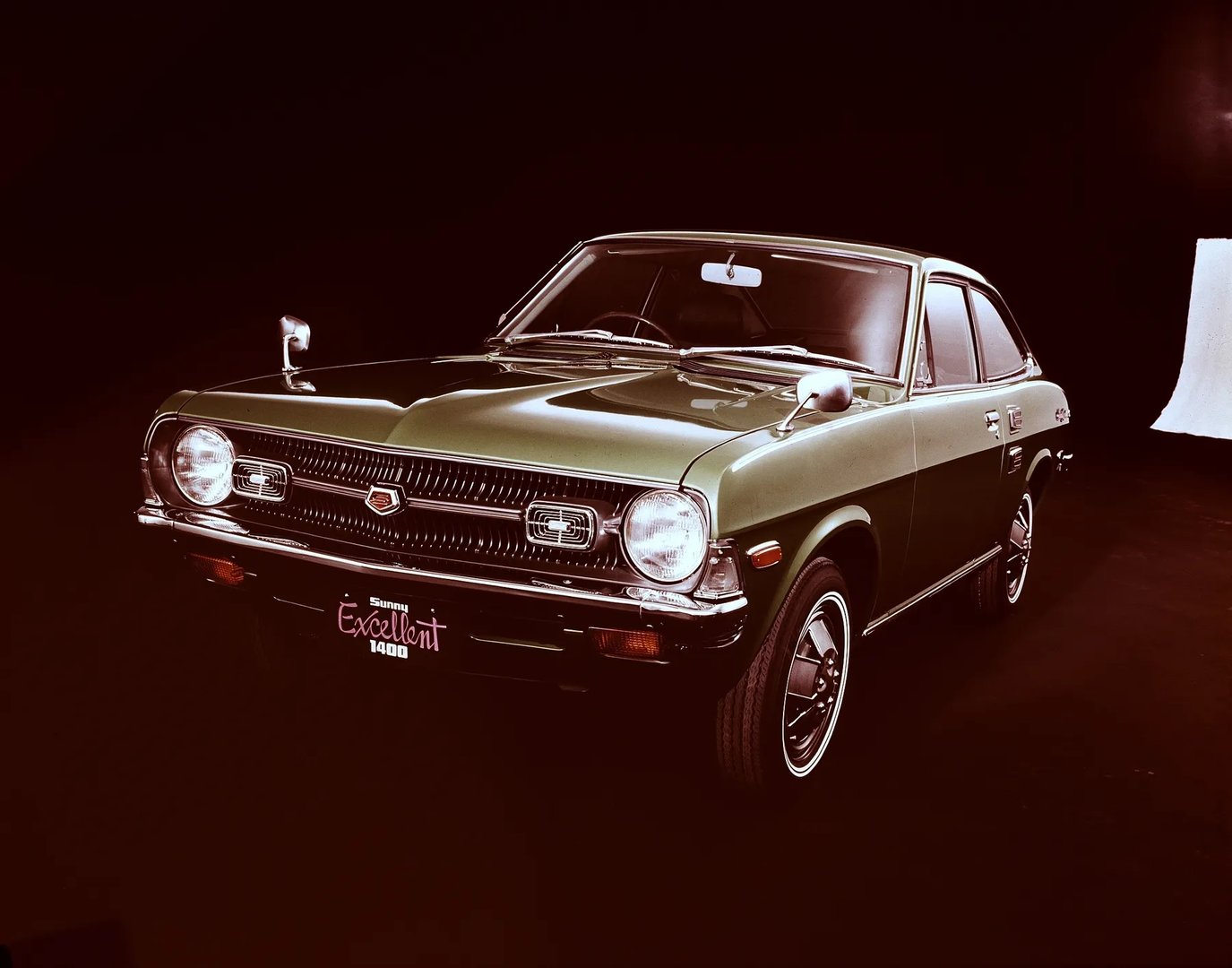 Nissan_Sunny_2_generation__Coupe__2.jpg