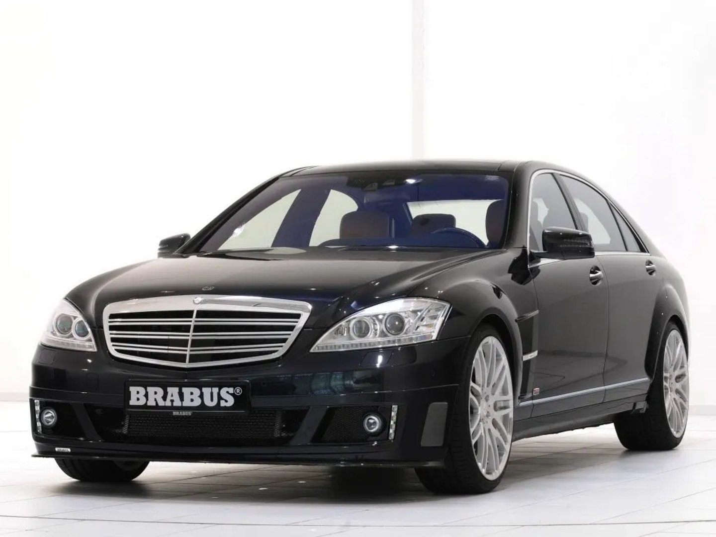 Brabus SV12