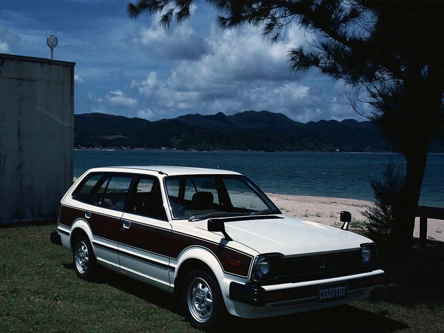 Honda_Civic_2_generation__Estate_5-door__3.jpg