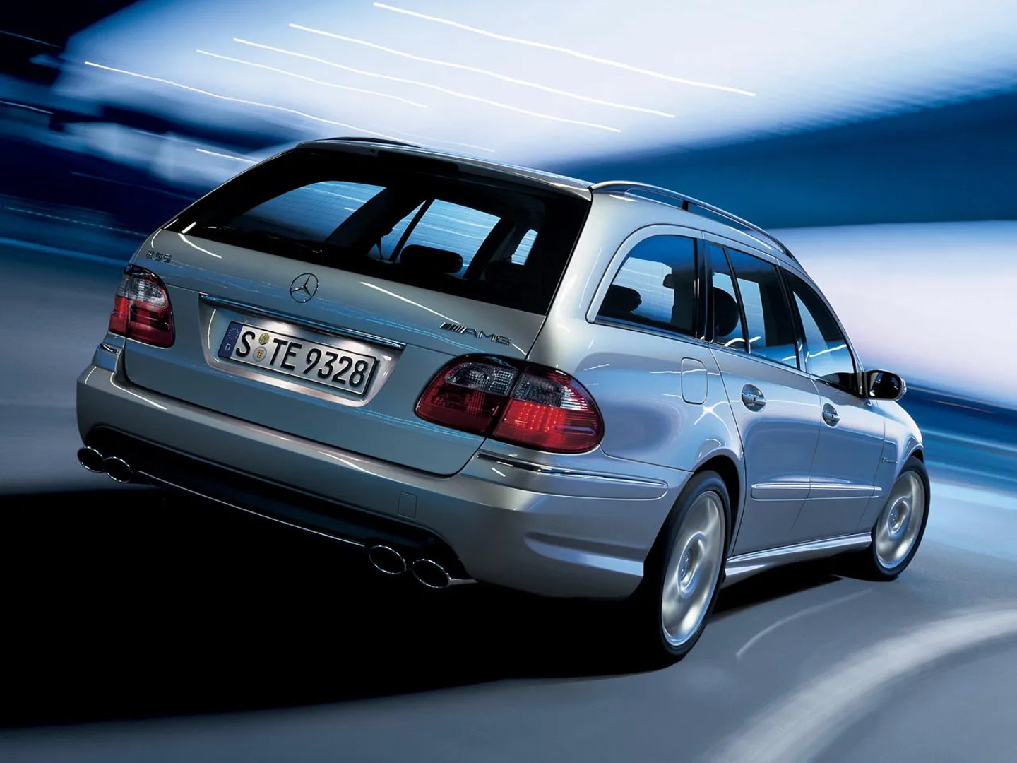 Mercedes_E-Class_AMG_3_generation__Estate_5-door__2.jpg