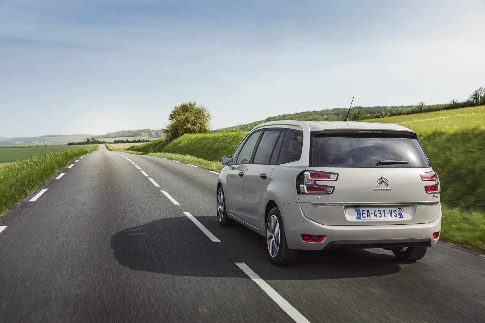 Citroen_C4_Grand_SpaceTourer_1_generation__Minivan__11.jpg