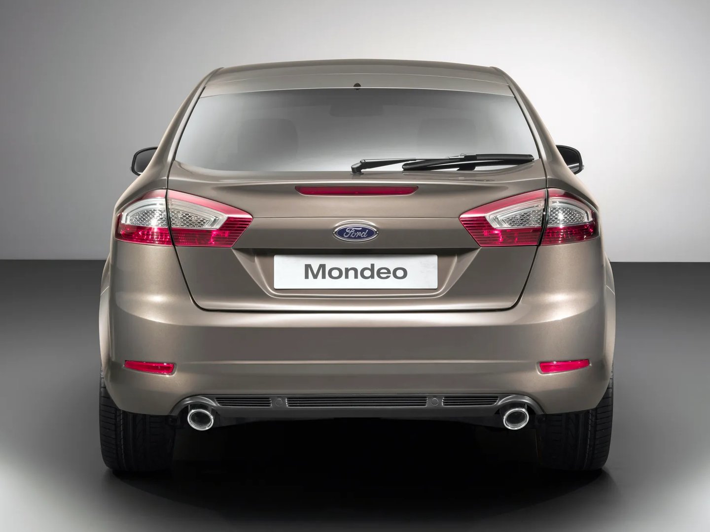 Ford_Mondeo_4_generation_restyling__Liftback__4.jpg