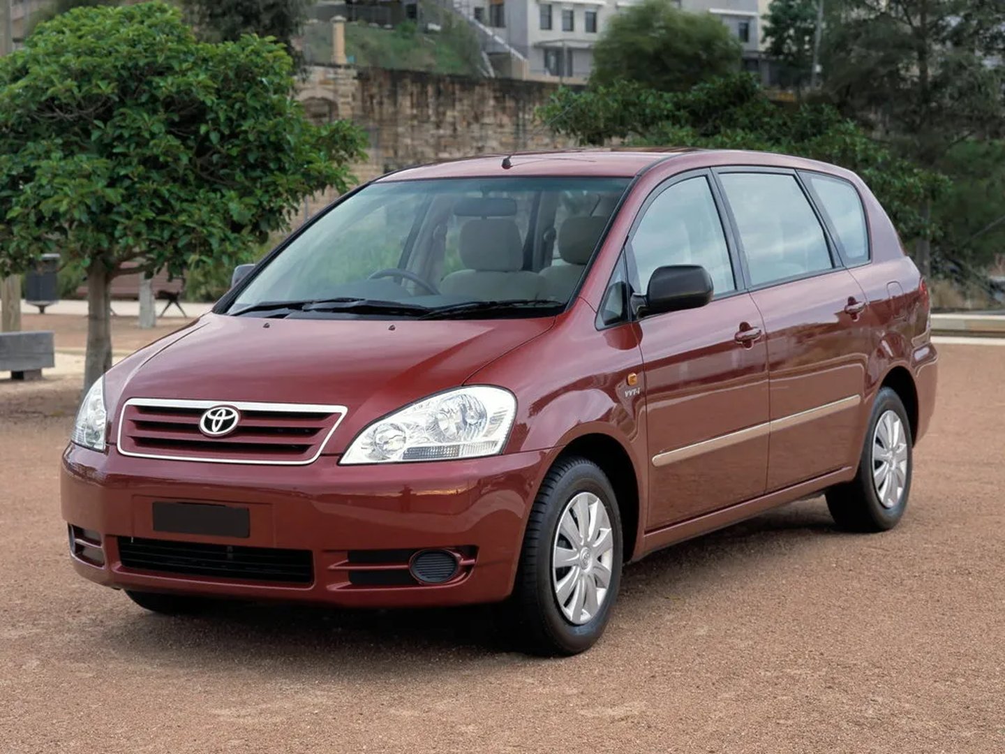 Toyota_Picnic_2_generation__Compact_Van__5.jpg