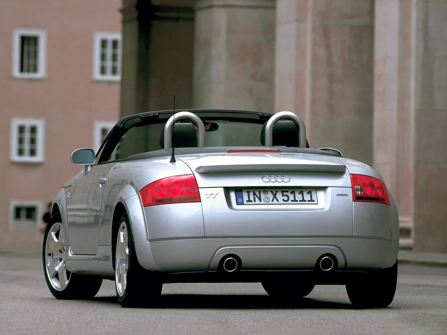 Audi_TT_1_generation__Cabrio__9.jpg