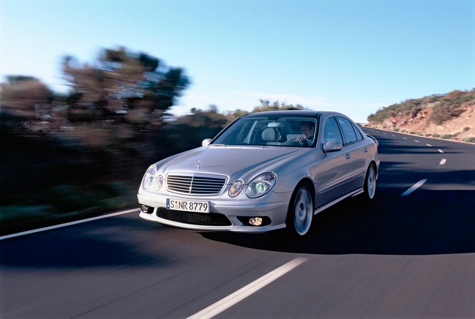 Mercedes_E-Class_AMG_3_generation__Sedan__7.jpg
