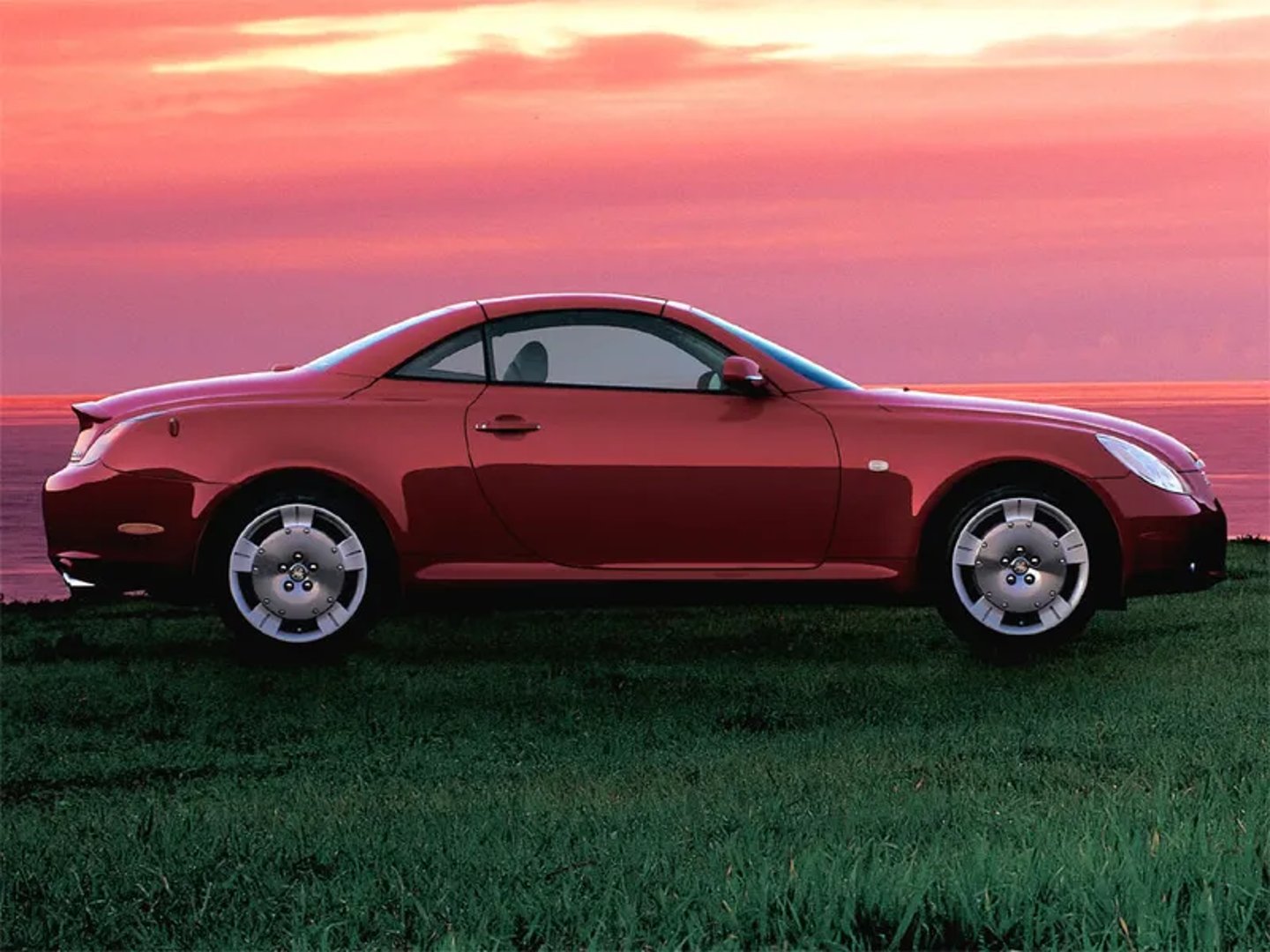 Toyota_Soarer_4_generation__Cabrio__1.jpg