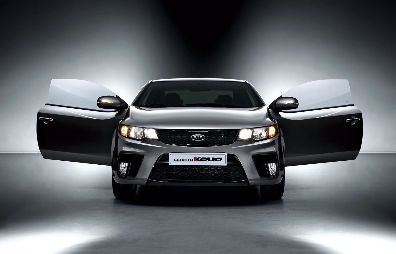 Kia_Cerato_2_generation__Coupe__5.jpg