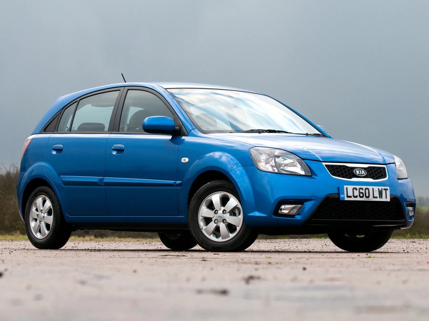 Kia_Rio_2_generation_restyling__Mini_5-doors__7.jpg