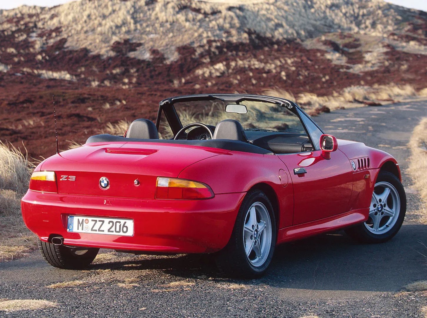 BMW_Z3_1_generation__Roadster__2.jpg
