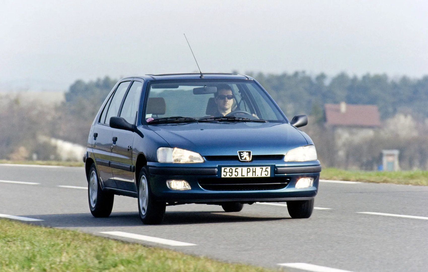 Peugeot 106 1 generation, restyling  Mini 5-doors