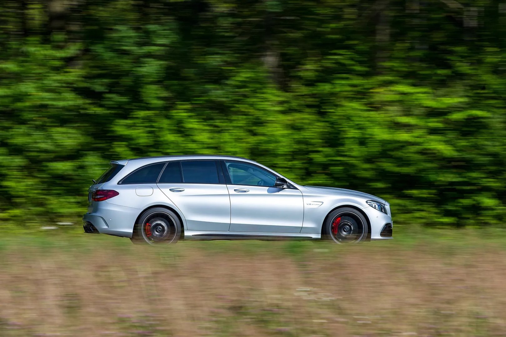 Mercedes_C-Class_AMG_4_generation_restyling__Estate_5-door__9.jpg