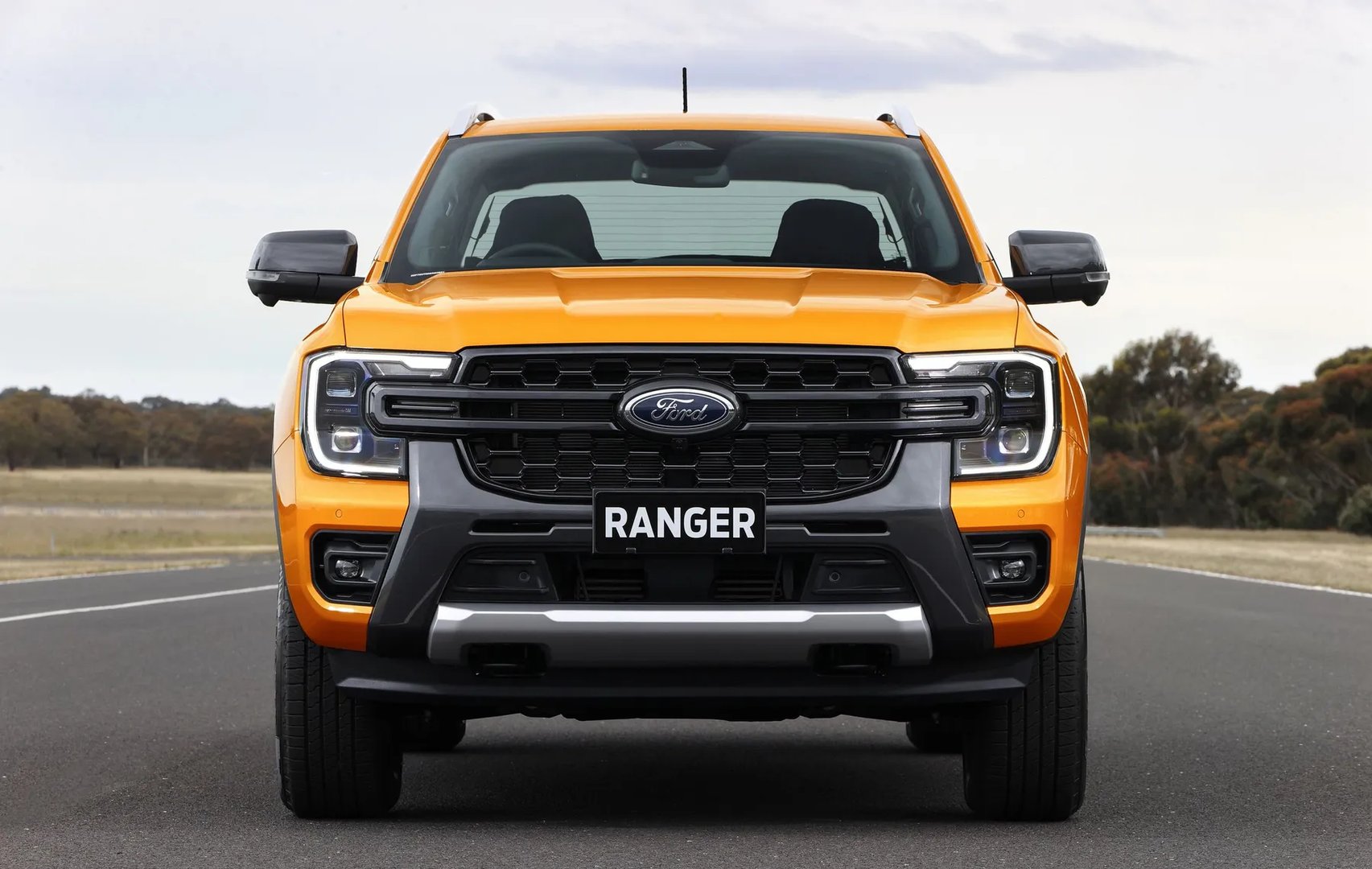 Ford_Ranger_4_generation__Pickup_double-cab__4.jpg