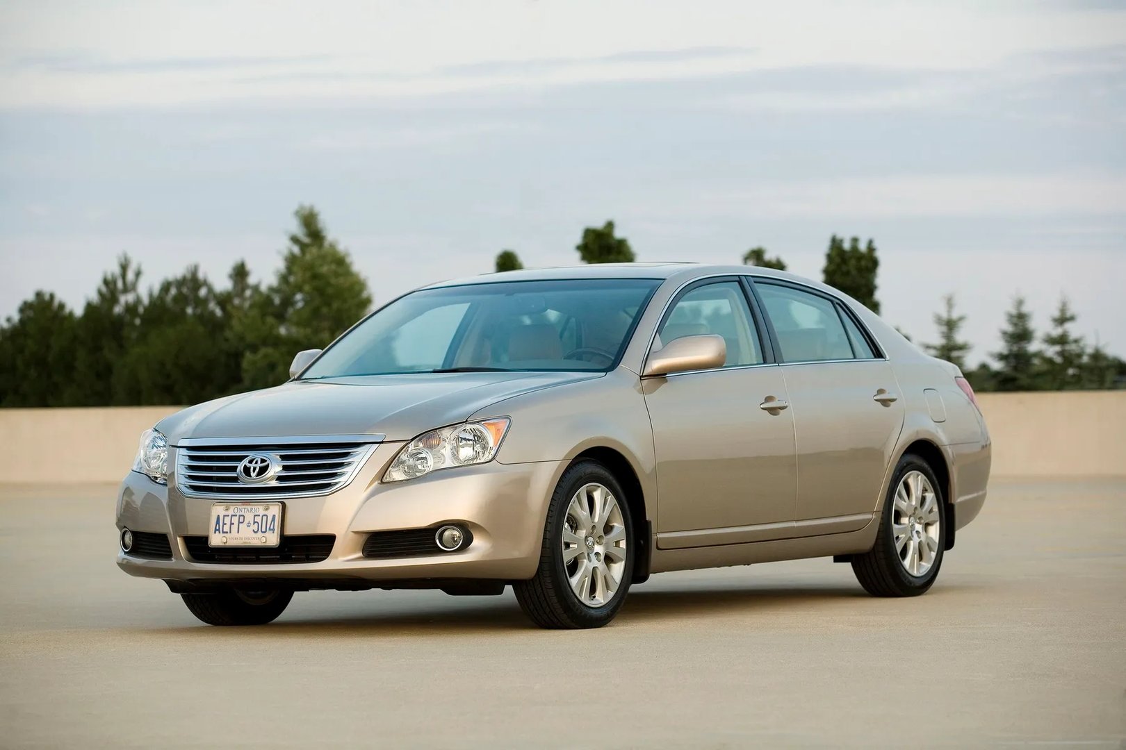Toyota_Avalon_3_generation_restyling__Sedan__13.jpg