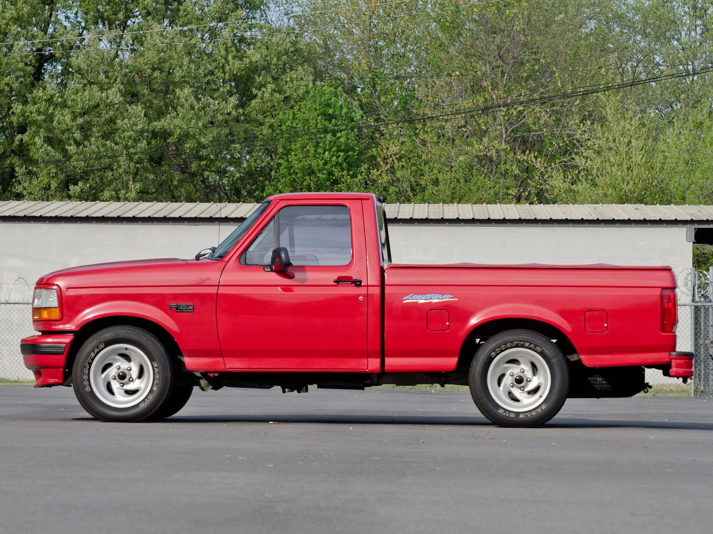 Ford_F-150_9_generation__Pickup_single-cab__4.jpg