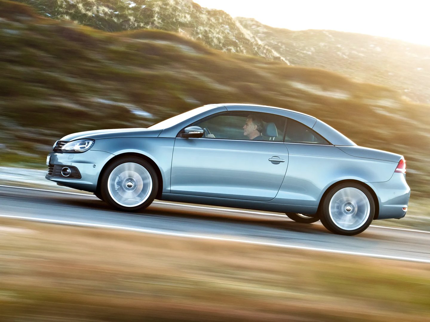 Volkswagen_Eos_1_generation_restyling__Cabrio__13.jpg