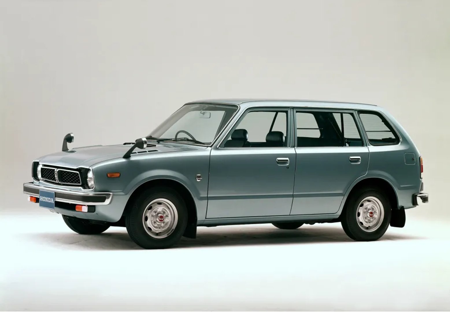 Honda_Civic_1_generation__Estate_5-door__7.jpg