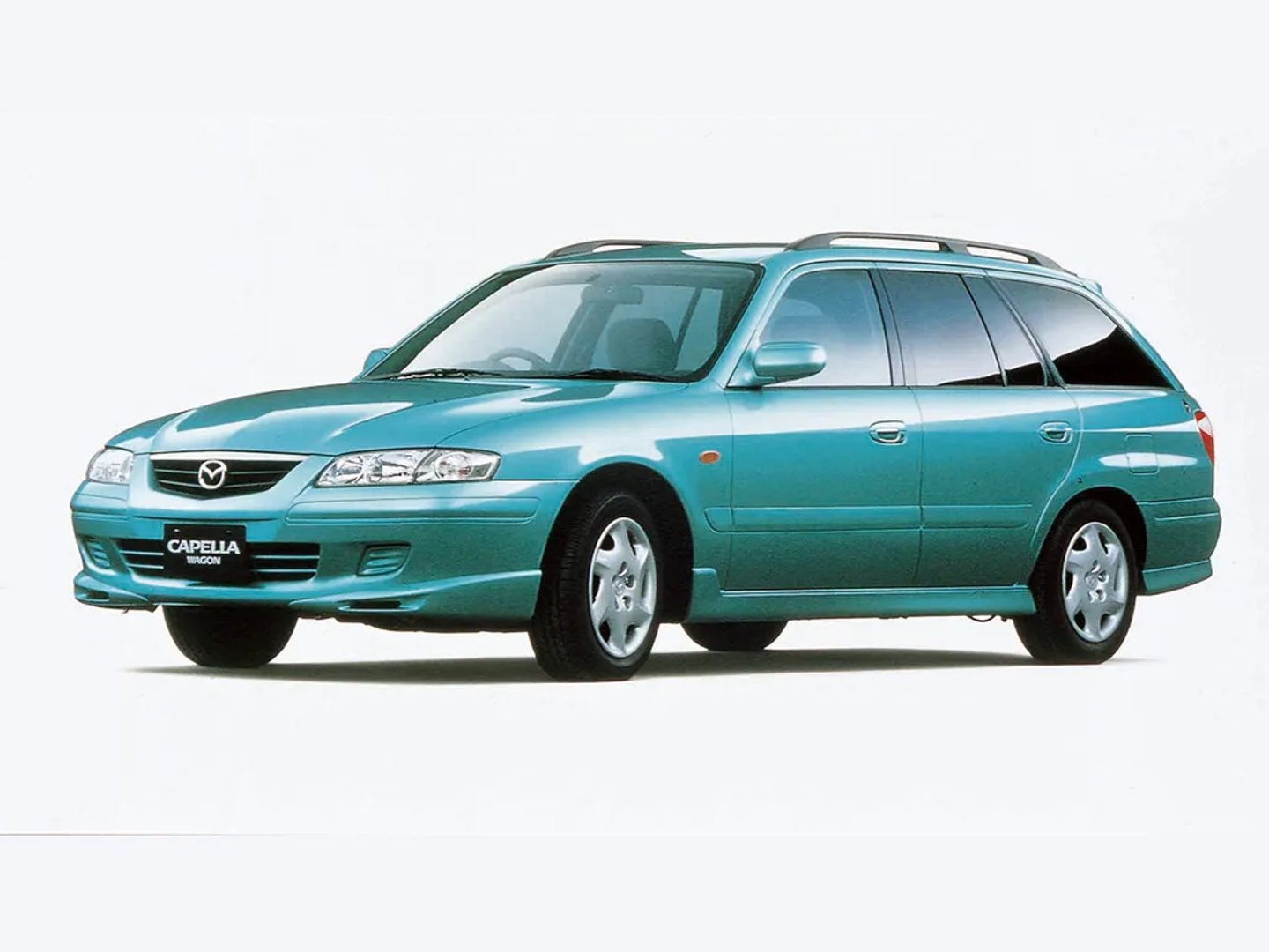 Mazda_Capella_6_generation__Estate_5-door__2.jpg