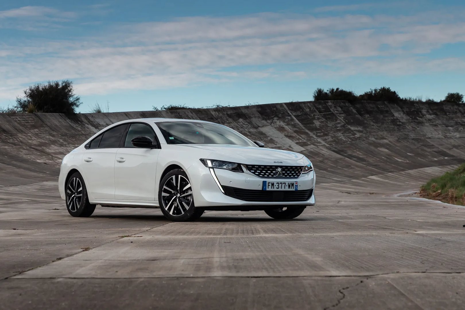 Peugeot 508 2 generation  Liftback