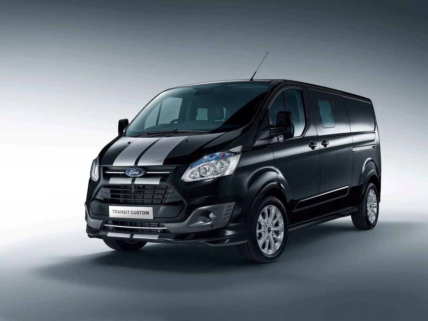 Ford Transit Custom 1 generation  Minivan