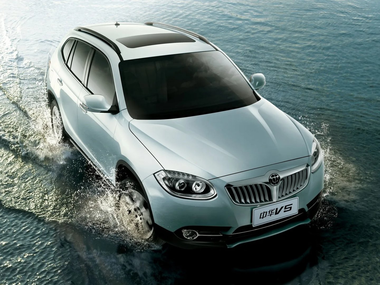 Brilliance_V5_1_generation__SUV_5-doors__5.jpg