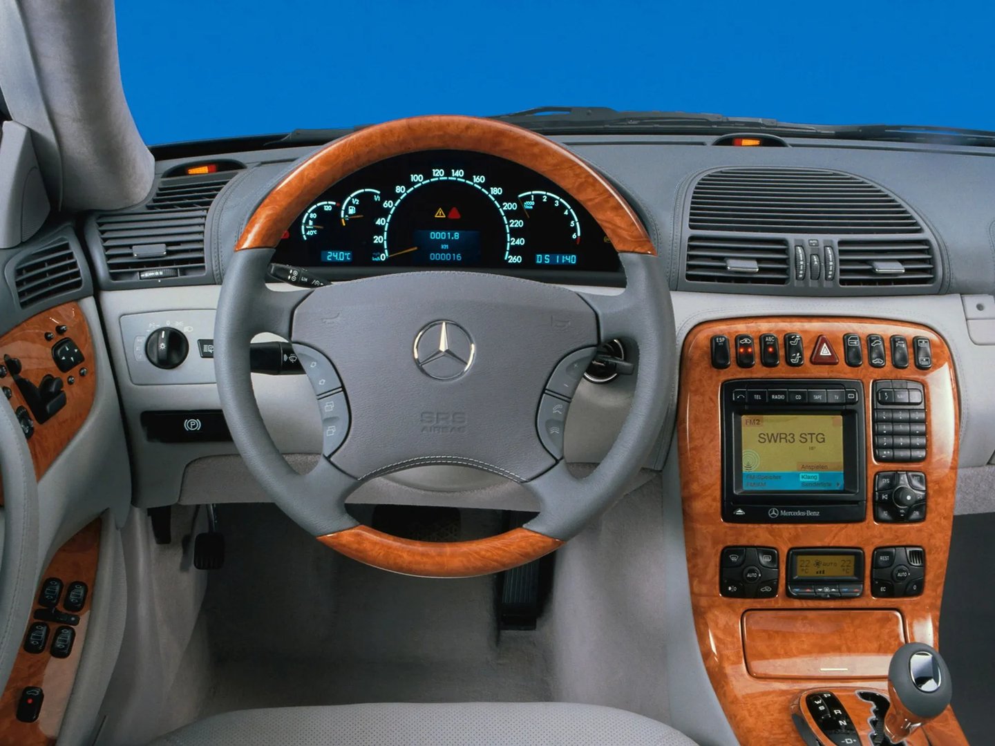 Mercedes_CL-Class_2_generation__Coupe_Hardtop__12.jpg