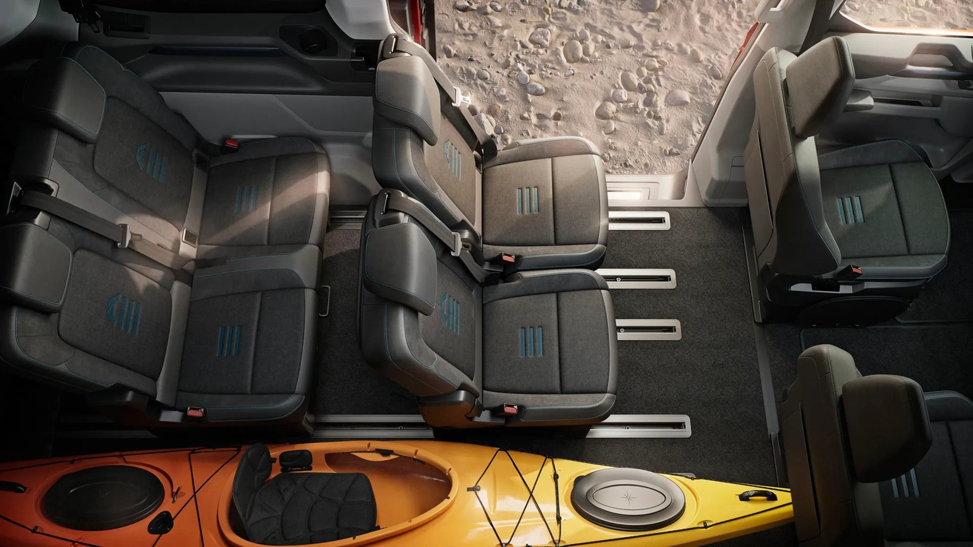 Ford_Tourneo_Custom_2_generation__Minivan__8.jpg