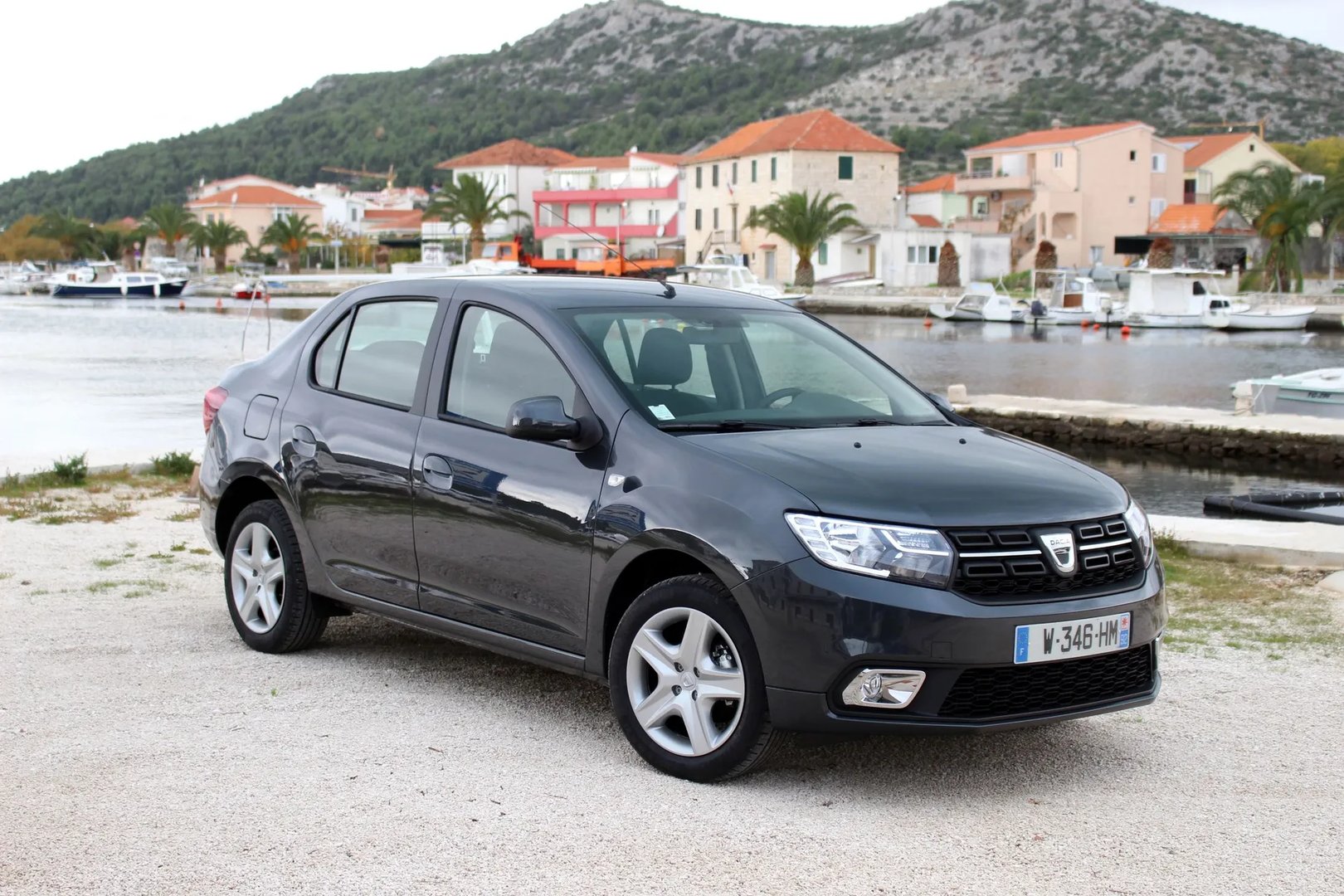 Dacia Logan 2 generation, restyling  Sedan