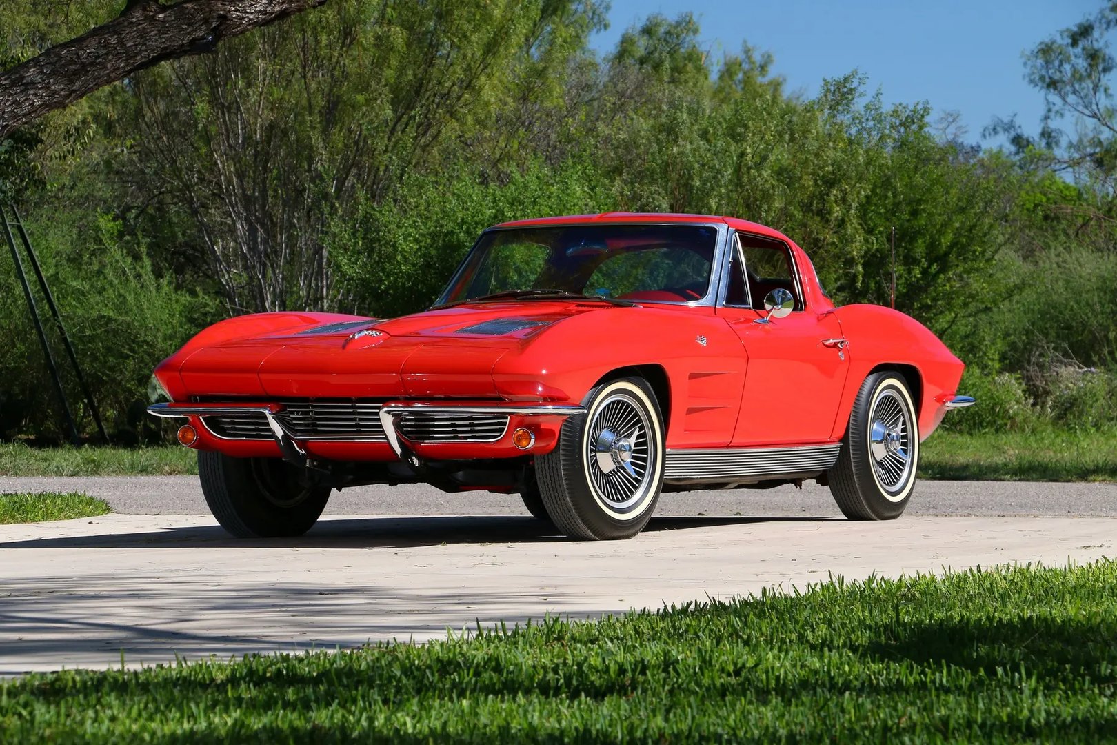 Chevrolet_Corvette_2_generation__Coupe__5.jpg